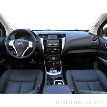 Mobil Pick up Nissan Navara